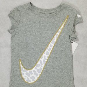 Nike Swoosh Girls Size 4 T-Shirt Grey Tee with Animal Print‎ Logo NWT
